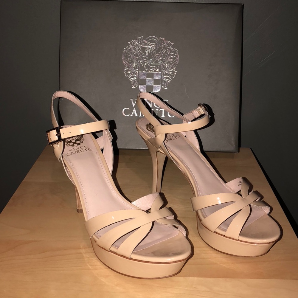 Vince Camuto VC- Peppa heel